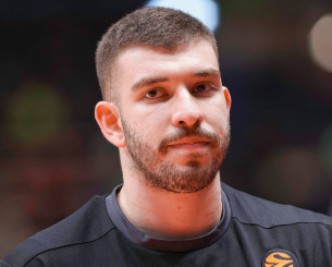 Ρογκαβόπουλος: «Ναν και Σλούκας ηγούνται της ομάδας - Ανυπομονώ να παίξω στο γεμάτο ΟΑΚΑ»