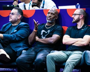 Ένας Hall of Famer στο Κατόβιτσε: Ο Τσόνσι Μπίλαπς είδε το Ισραήλ-Ισλανδία και καμάρωσε τον Αβντίγια
