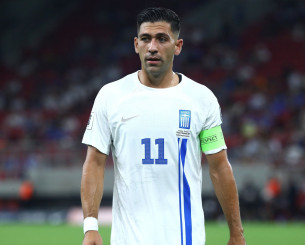 Ο Τάσος Μπακασέτας στην κάμερα του Athletiko: «Δε χάνεται η πίστη, πάμε για τρία στα τρία»