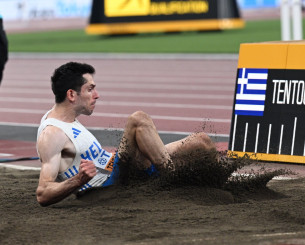 Η στιγμή που ο Τεντόγλου πιάνει τη γάμπα του μετά τη δεύτερη άκυρη προσπάθεια του (video)