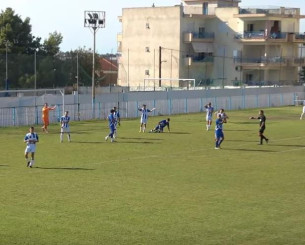 Τους άφησε όλους άφωνους! Πέναλτι-ανακάλυψη έδωσε Έλληνας διαιτητής (video)