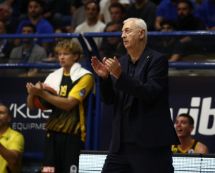 Η ΑΕΚ πέταξε για Σλοβακία με τις... ευχές του πιλότου: «Καλή επιτυχία στην ΑΕΚάρα μας!»