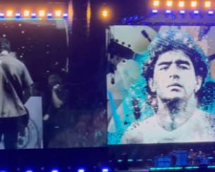 Oι Oasis αφιέρωσαν το «Live Forever» στον Μαραντόνα και αποθεώθηκαν στην Αργεντινή (video)