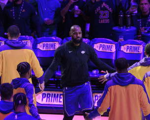 Ο ΛεΜπρόν έγινε ο πρώτος 40χρονος στην ALL-NBA team