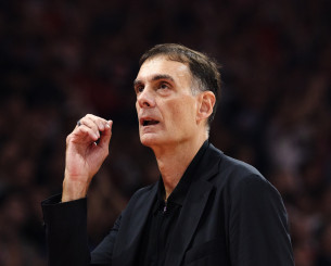 EuroLeague by night:Τα δεδομένα για την απόκτηση γκαρντ στον Ολυμπιακό - Τι ισχύει για Φλιν (video)