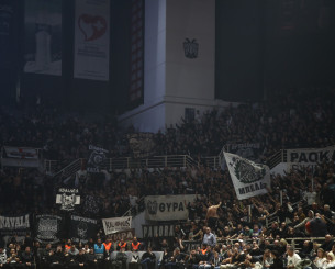 Ασπρόμαυρη... τρέλα: Εξαντλήθηκαν τα εισιτήρια του αγώνα του ΠΑΟΚ κόντρα στον Ολυμπιακό!