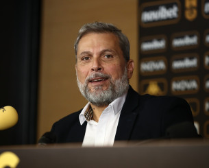 Σαββόπουλος στο «BACK2ΜΠΑΚ»: «Ο Αϊβαζίδης αποκάλυψε ότι ο Καρυπίδης δεν έχει πρόβλημα να φύγει» (video)