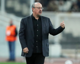 Μπενίτεθ: «Μας δίνει έξτρα ώθηση η ήττα που κάναμε στον Βόλο, να παίζουμε πιο γρήγορα»