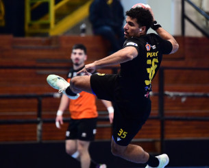 Συνεχίζει στην κορυφή της Handball Premier η ΑΕΚ μετά από τις εξ αναβολής αναμετρήσεις
