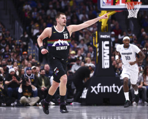 Ένα ακόμη triple double για τον Γιόκιτς, περίπατος για τους Θάντερ