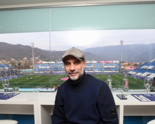 Το καταφύγιο του Γκουαρδιόλα: Η μεσαιωνική πόλη στην Καταλονία που επέλεξε μετά το Μάντσεστερ