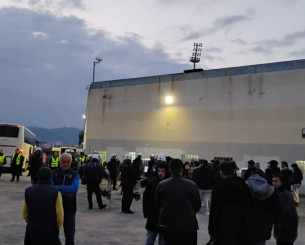 Τα «έψαλαν» στους ποδοσφαιριστές οι οπαδοί του Αστέρα AKTOR