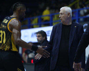 Αποθέωσε Σάκοτα ο Σίλβα: «Λάτρεψα να παίζω γι αυτόν»