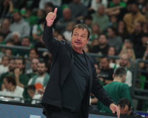 Αταμάν: «Πώς να παίξει ο Τολιόπουλος στη EuroLeague; Θέλετε να θυσιάσω τον Ναν, τον Γκραντ, τον Σλούκα, τον Σορτς;» (video)
