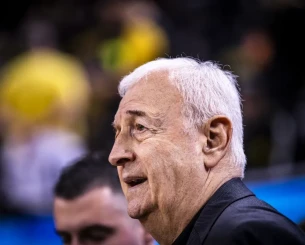 Οι τρομερές ατάκες του Σάκοτα: «Μάλλον μας πείραξε ο φωτισμός - Ο Γκρέι τραυματίστηκε από ένα καλώδιο που άφησε ο καμεράν»