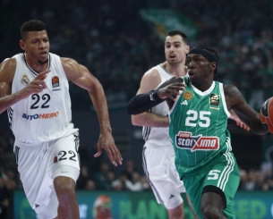 Αντίδραση Ναν για το βραβείο MVP που πήρε ο Ταβάρες