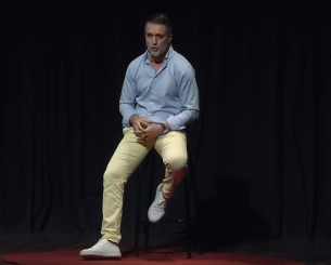«Κατουριόμουν στο κρεβάτι μου, ήθελα να μου κόψουν τα πόδια» - Ο θρύλος της μπάλας ζούσε με τον ανείπωτο πόνο