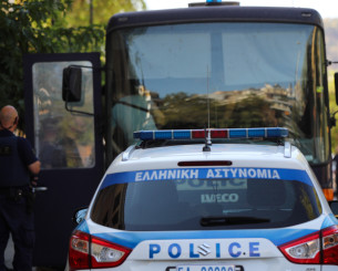 Ξύλο και μαχαιριά σε παραλία μεταξύ Ολυμπιακών και Παναθηναϊκών