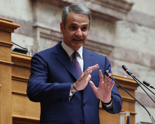 Ο Κυριάκος Μητσοτάκης συνέκρινε την Κυβέρνηση της ΝΔ με την εθνική Ισπανίας (video)
