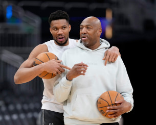 Ο εκατομμυριούχος σταρ του NBA που αναγκάστηκε να δουλέψει σε καφετέρια