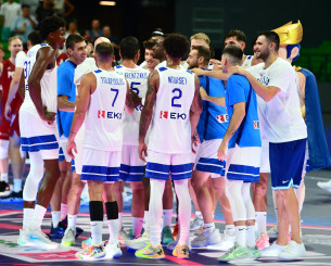 Η Εθνική κοίταξε στον καθρέφτη και άρχισε να αναγνωρίζει ξανά τον εαυτό της
