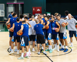 Επιστροφές με χαμόγελα στην Εθνική - Τα «κλικ» από την έναρξη της προετοιμασίας