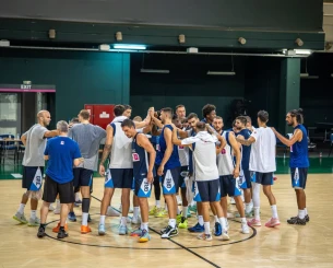 Γενική είσοδος 10 ευρώ στο Ελλάδα-Κύπρος
