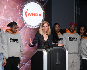 Τέλος εποχής στο WNBA: Αποχωρεί η Κάθι Ενγκελμπερτ