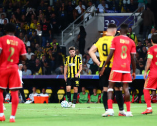 Όπως τότε, έτσι και τώρα: Η ΑΕΚ νίκησε στο Champions League μετά από 20 χρόνια με απευθείας εκτέλεση φάουλ