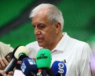 Ομπράντοβιτς: «Δεν... κλαίμε για το πρόγραμμα»