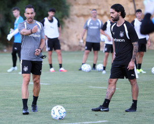 Ξεκίνησε η προετοιμασία του ΟΦΗ ενόψει ΑΕΚ - «Μέσα» ο Μαρινάκης