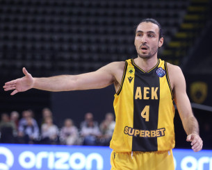 Η ΑΕΚ γύρισε το παιχνίδι κόντρα στη Βίλπας χωρίς ψηλό στην πεντάδα