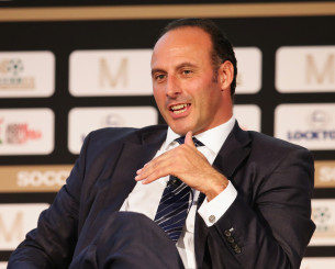 Εκλογές FIFA: Ο Ραμόν Βέγκα πρώτος αντίπαλος του Ινφαντίνο για τη θέση του προέδρου
