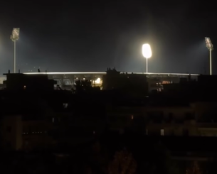 Ανατριχιαστικό βίντεο: Οι ιαχές έξω από την Τούμπα την ώρα του εθνικού μας ύμνου