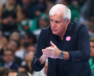 Ομπράντοβιτς: «Θέλω να είναι χαρούμενοι οι παίκτες μου, παράδειγμα για όλους ο Χέιζ-Ντέιβις»