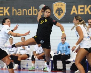 ΑΕΚ - ΠΑΟΚ 27-27: Ματσάρα χωρίς νικητή με φινάλε-θρίλερ στο ντέρμπι κορυφής του χάντμπολ γυναικών