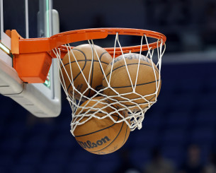 Tο NBA φέρνει τη νέα «μαγνητική» μπάλα και οι συνωμοσιολόγοι αντιδρούν