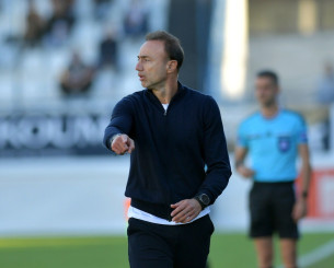 Κόντης: «Ημασταν τραγικοί, δεν έχω λόγια - Παίρνω την ευθύνη»