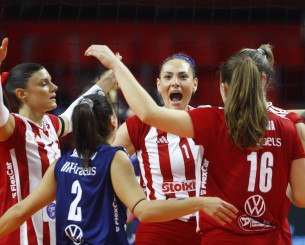 Δυσκολεύτηκε ο Ολυμπιακός, αλλά νίκησε με 3-1 τη Θέτιδα Βούλας