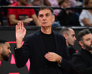 Μπαρτζώκας για Ντόρσεϊ: «Οποιος θέλει να βοηθήσει τον Ολυμπιακό είμαι ανοικτός να τον αφήσω να το κάνει»