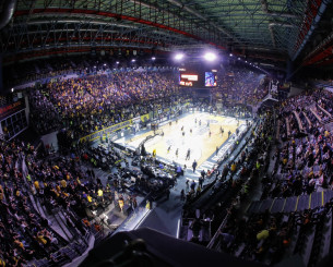 Τιμωρία δυο αγωνιστικών στην ΑΕΚ από τη ΔΕΑΒ για άναμμα πυρσών