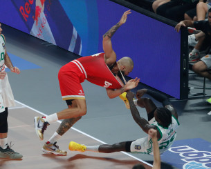 Το φύλλο αγώνα του Game 3: Τι αναφέρει για τη χειρονομία του Φουρνιέ και τις διαμαρτυρίες του Ναν