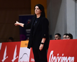 Η Καπογιάννη στο Ιράν: «Το πρωί έφθασα και το βράδυ ξεκίνησαν οι επιθέσεις - Ο Θεός με φύλαξε»
