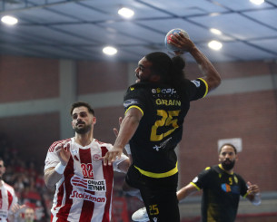 Τα highlights από τη νίκη της ΑΕΚ κόντρα στον Ολυμπιακό στον τέταρτο τελικό του χάντμπολ (video)