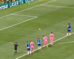 Η Πόρτο κάνει το 1-0 με εύστοχη εκτέλεση πέναλτι του Σάμου (video)