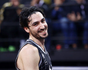 Έκλεισε Κατσίβελη η ΑΕΚ