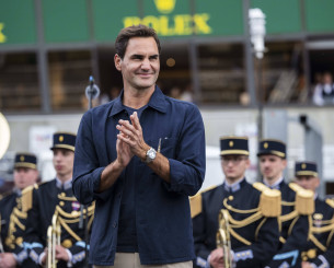 Ο Φέντερερ γύρισε στη Rod Laver Arena και αποθεώθηκε (videos)