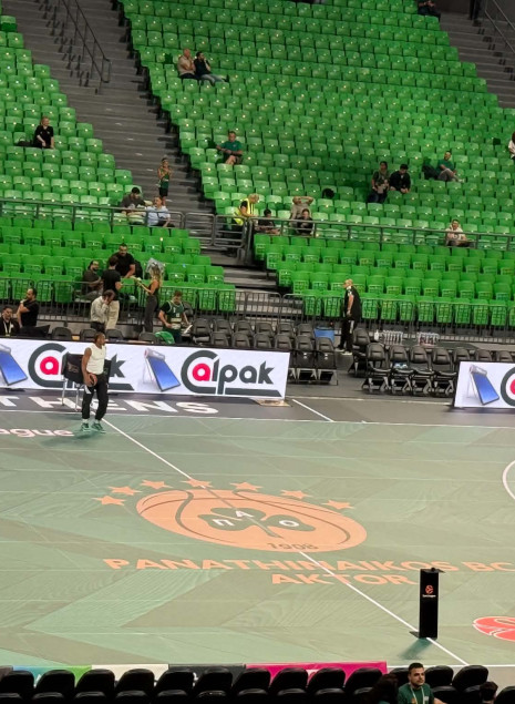 Η νέα όψη στο glass floor του T-Center - Το video του Athletiko