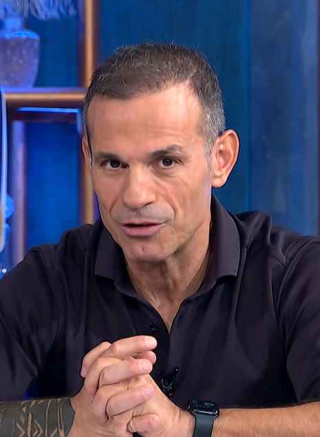 Ντέμης για Βαρδινογιάννη: «Μου πέταξε ένα μπλοκ επιταγών για να βάλω ποσό» (video)