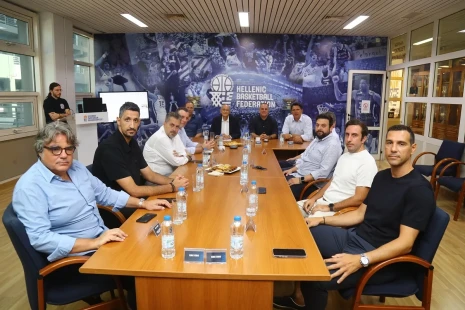 Πρόταση της ΕΟΚ να ορίζουν οι ομάδες τους διαιτητές στη Stoiximan GBL - Μέχρι πότε πρέπει να απαντήσουν